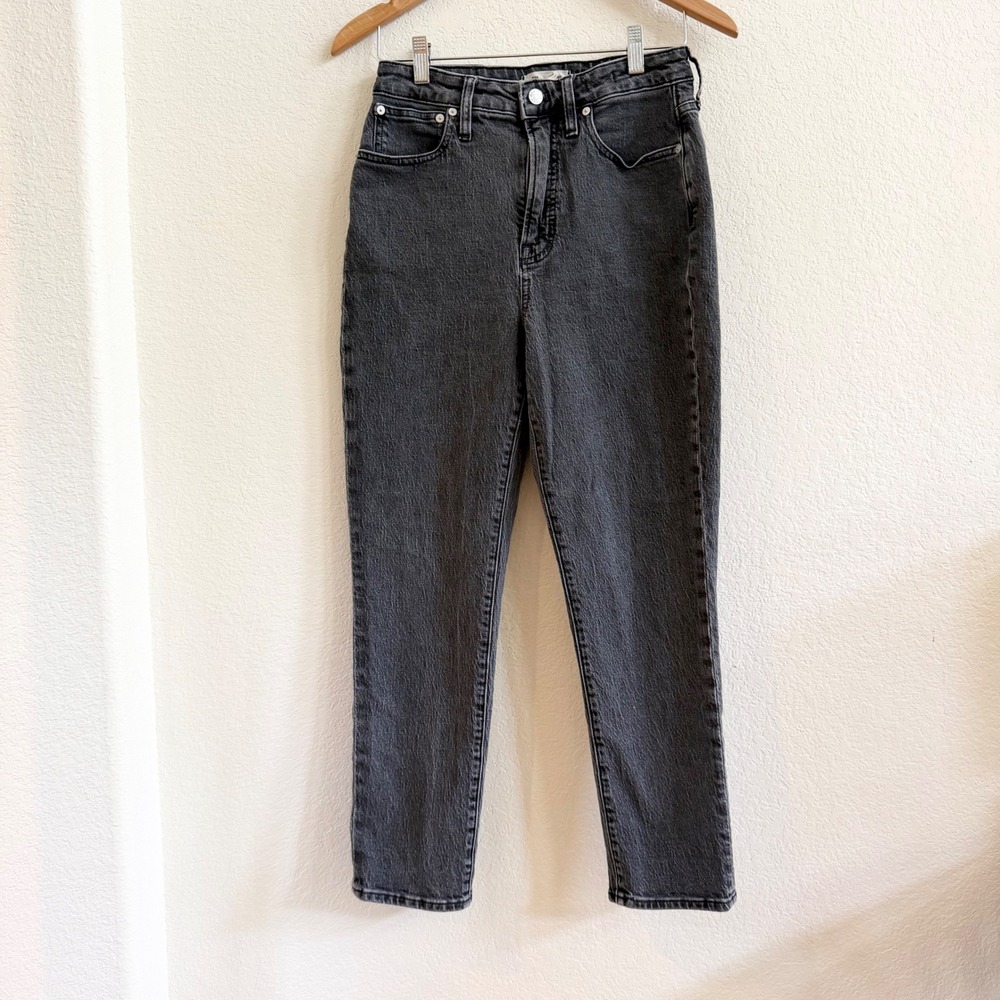 Madewell The Curvy Perfect Vintage Jean 27 Lunar Wash Faded Black Mom Jeans